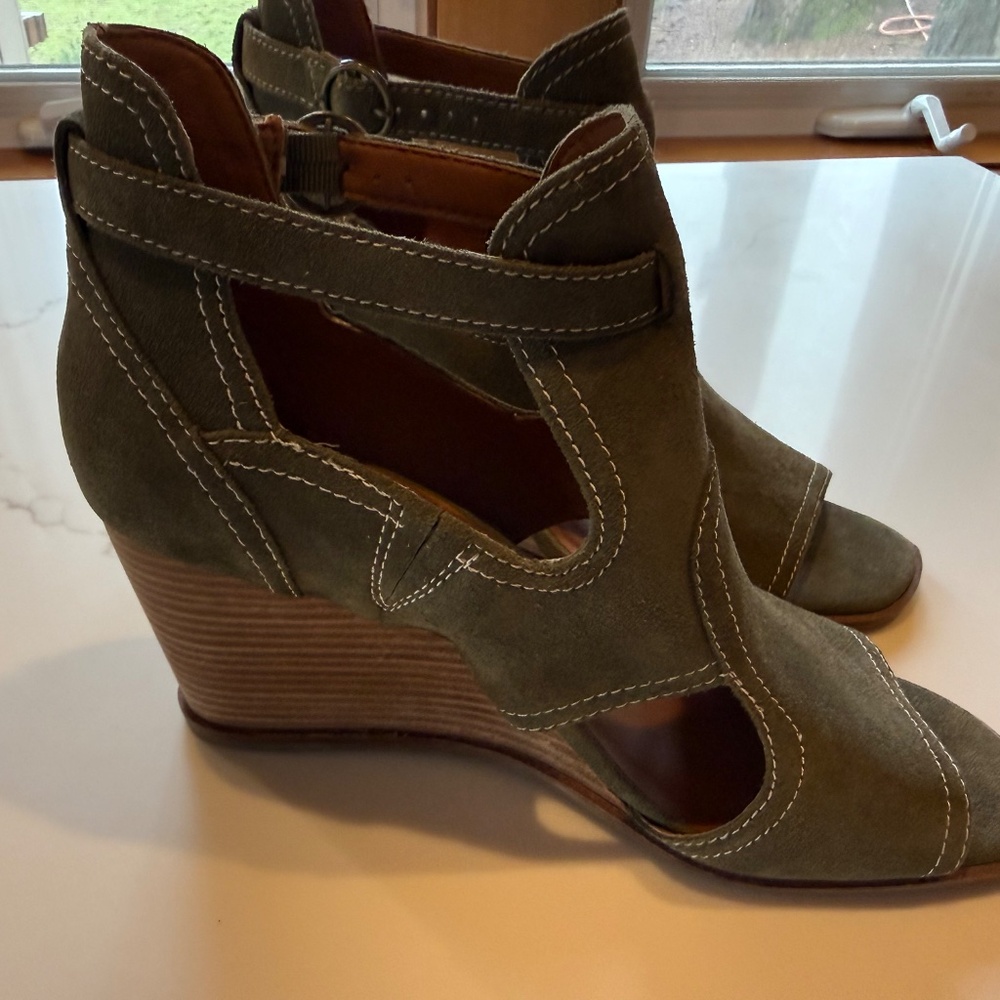Lucky Brand Lukili Women's Sandals Wedge Ankle Strap Moss Green Size US 12M - Picture 9 of 11
